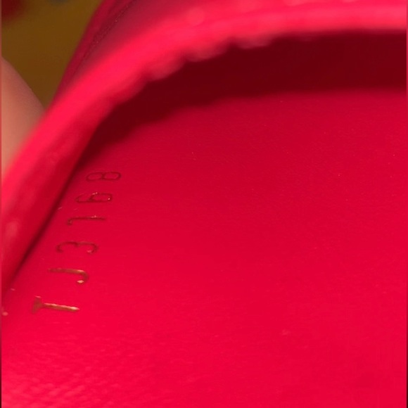 Louis Vuitton New Wave Compact Wallet - Picture 5 of 16